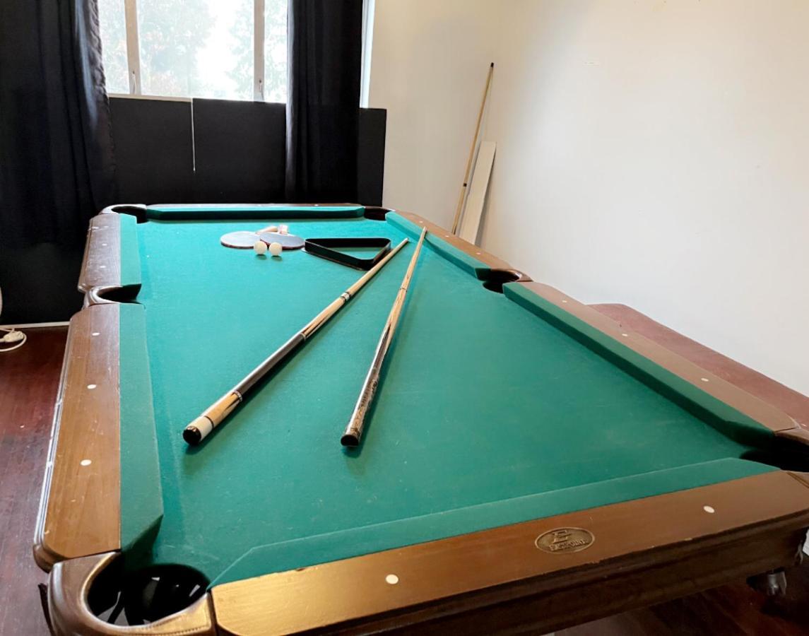 Vintage - 3 Bed House - North Surrey - Ping-Pong And Pool Table - Tv Cable Villa Exterior foto
