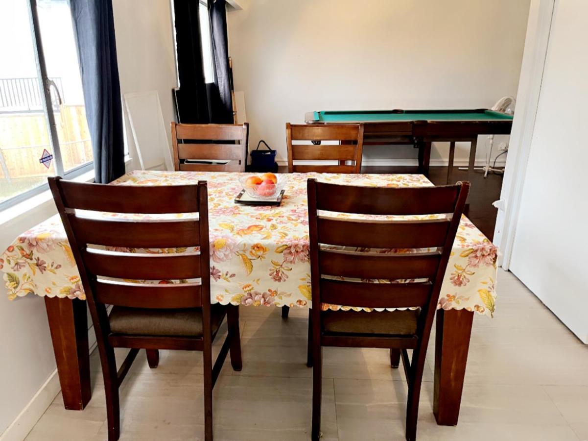 Vintage - 3 Bed House - North Surrey - Ping-Pong And Pool Table - Tv Cable Villa Exterior foto